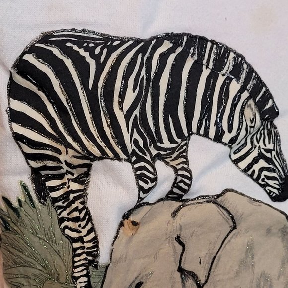 Vintage Sweatshirt Painted Animals Puff Paint Safari 80s Retro Name on Sleeve - Picture 4 of 12